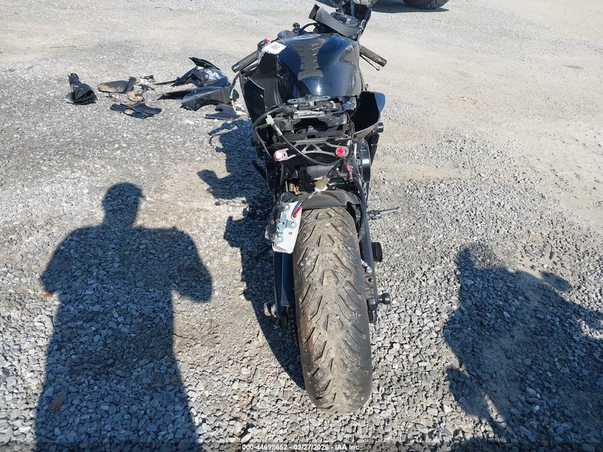 2020 Suzuki Gsx-R600 VIN: JS1GN7FA8L7100250 Lot: 44698652