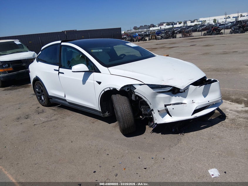 2022 Tesla Model X Plaid Tri Motor All-Wheel Drive