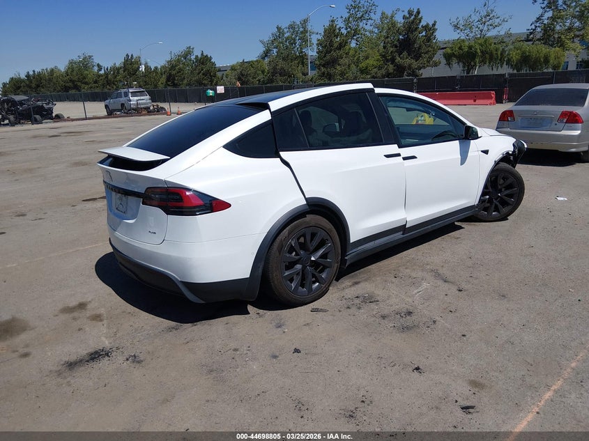 2022 Tesla Model X Plaid Tri Motor All-Wheel Drive