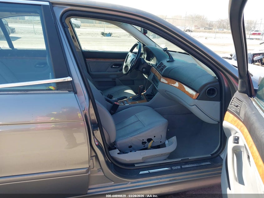 2002 BMW 530Ia