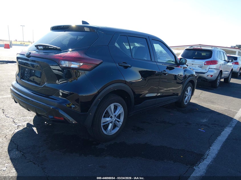 2024 Nissan Kicks S Xtronic Cvt