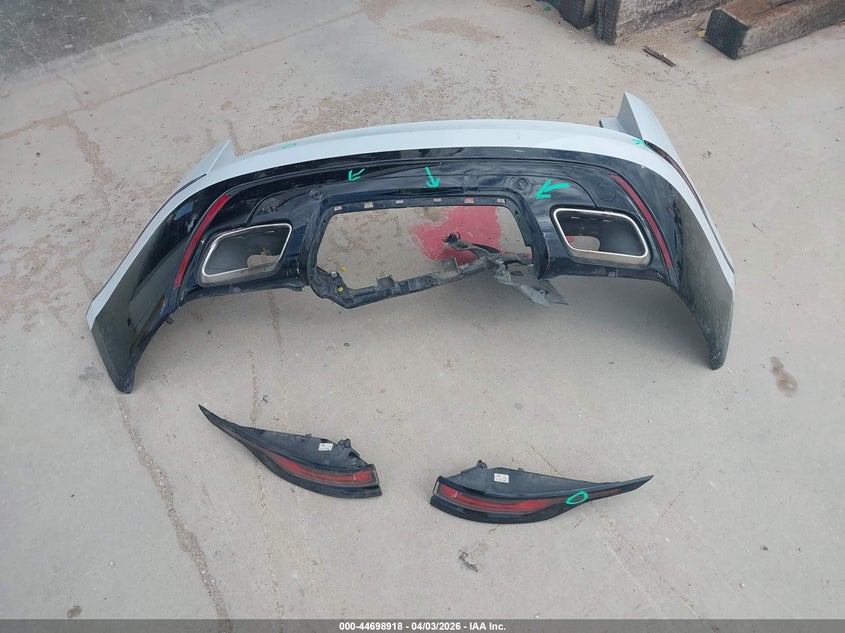 2020 Land Rover Range Rover Velar P340 R-Dynamic S VIN: SALYK2FV8LA278759 Lot: 44698918