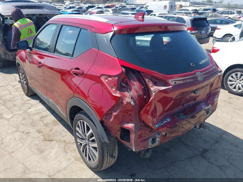 2021 Nissan Kicks Sv Xtronic Cvt