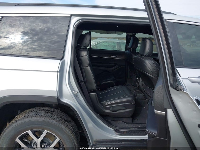 JEEP GRAND CHEROKEE L 2025 VIN 1C4RJKBG7S8637806