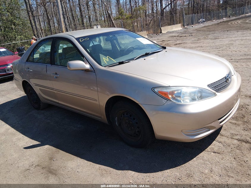 2004 Toyota Camry Le