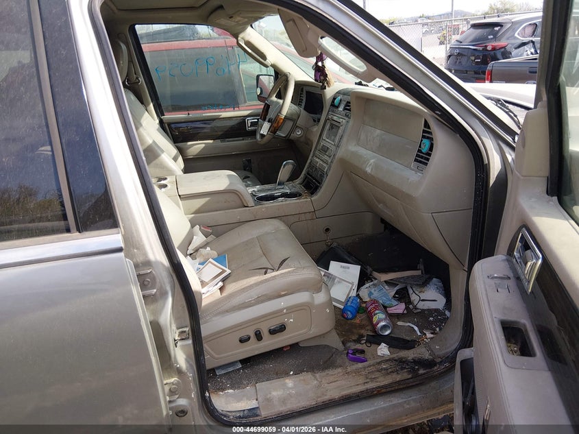 2008 Lincoln Navigator