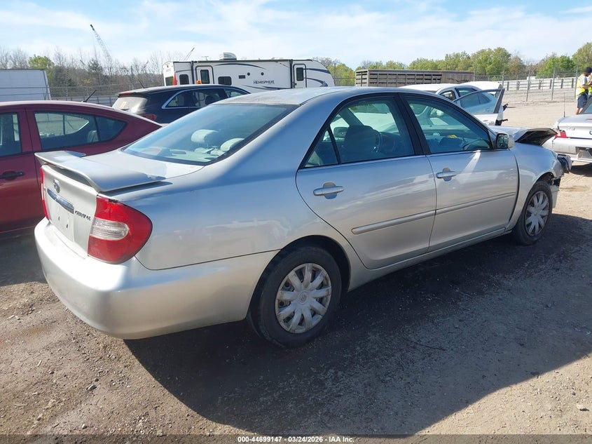 2005 Toyota Camry Le