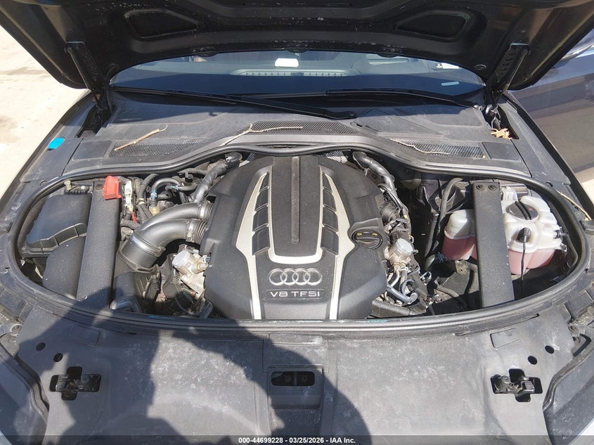 2015 Audi A8 L 4.0T VIN: WAU32AFD8FN016494 Lot: 44699228