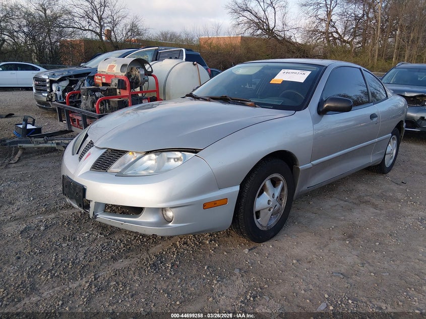 2005 PONTIAC SUNFIRE auction photo 2