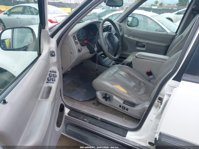 2001 Mercury Mountaineer