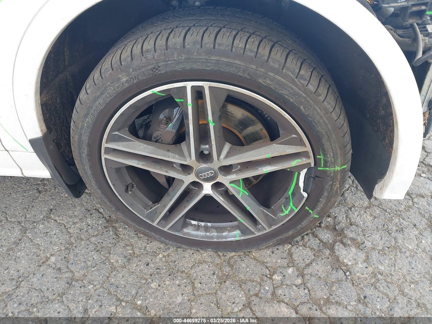 2018 Audi Sq5 3.0T Premium Plus VIN: WA1A4AFY7J2221140 Lot: 44699275