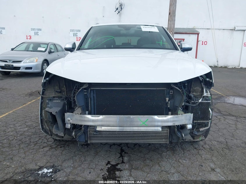 2018 Audi Sq5 3.0T Premium Plus VIN: WA1A4AFY7J2221140 Lot: 44699275