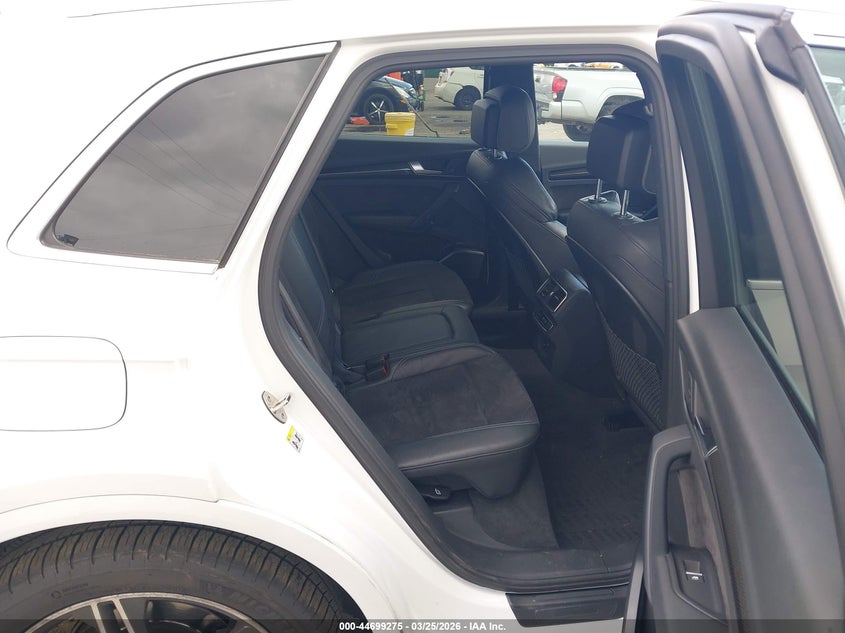 2018 Audi Sq5 3.0T Premium Plus VIN: WA1A4AFY7J2221140 Lot: 44699275