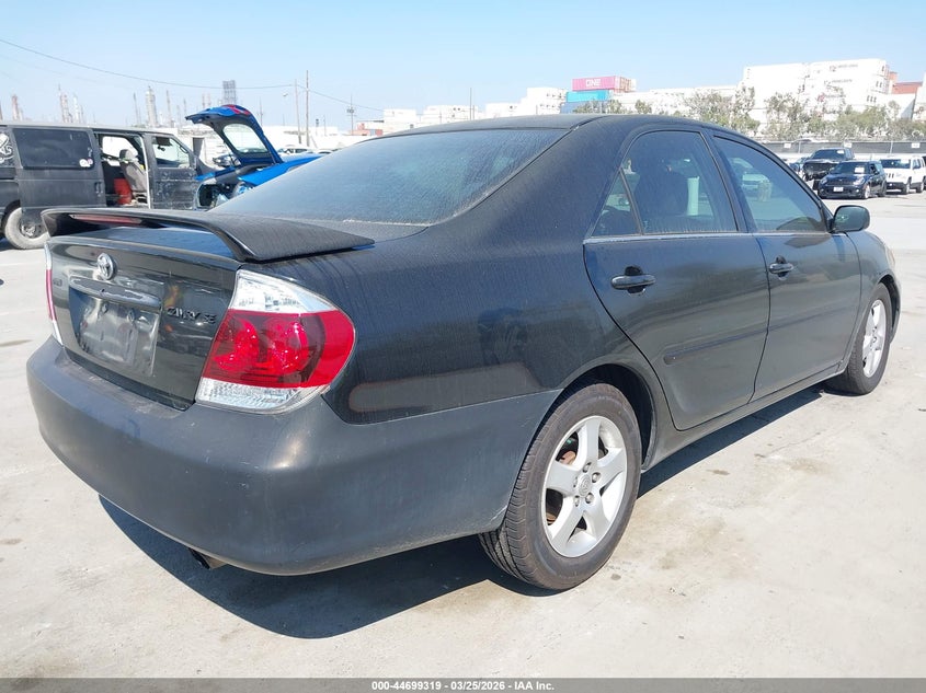 2005 Toyota Camry Se