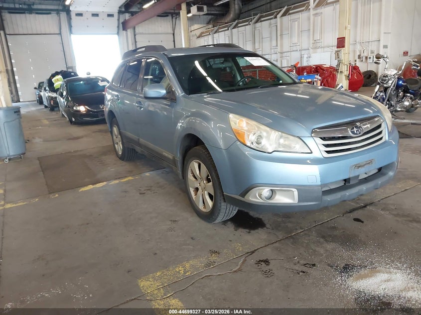 2010 Subaru Outback 2.5I Premium