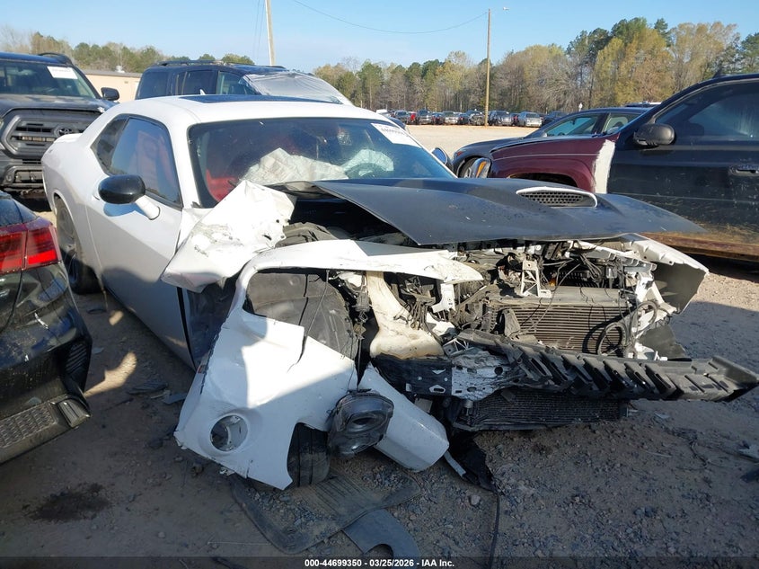 2015 Dodge Challenger Sxt Plus