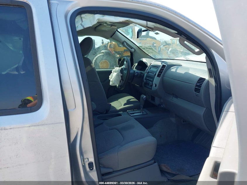 2016 Nissan Frontier S