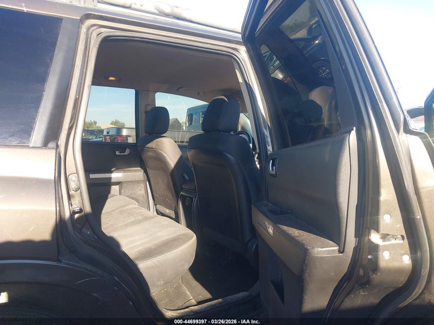 2010 Mitsubishi Endeavor Ls VIN: 4A4JM2AS2AE014628 Lot: 44699397