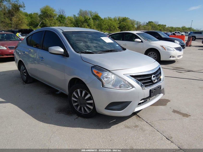 2018 Nissan Versa 1.6 Sv
