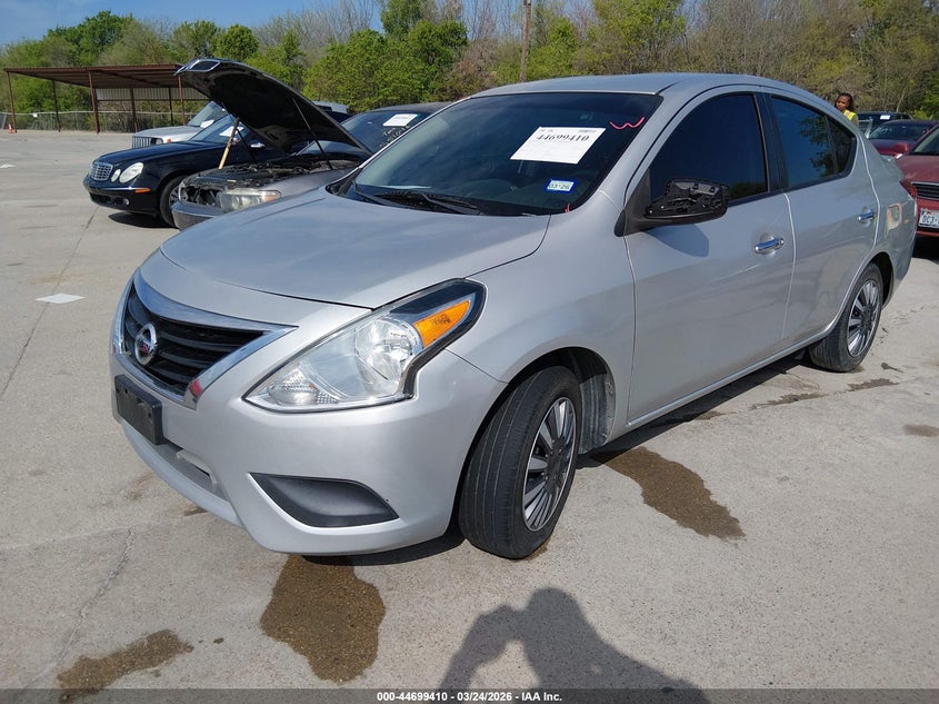 2018 Nissan Versa 1.6 Sv