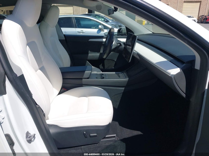 2023 Tesla Model Y Awd/Long Range Dual Motor All-Wheel Drive