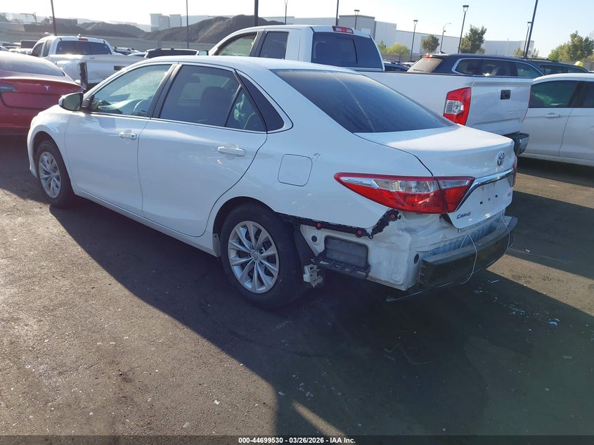 2016 Toyota Camry Le