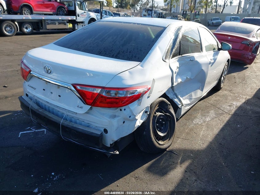 2016 Toyota Camry Le