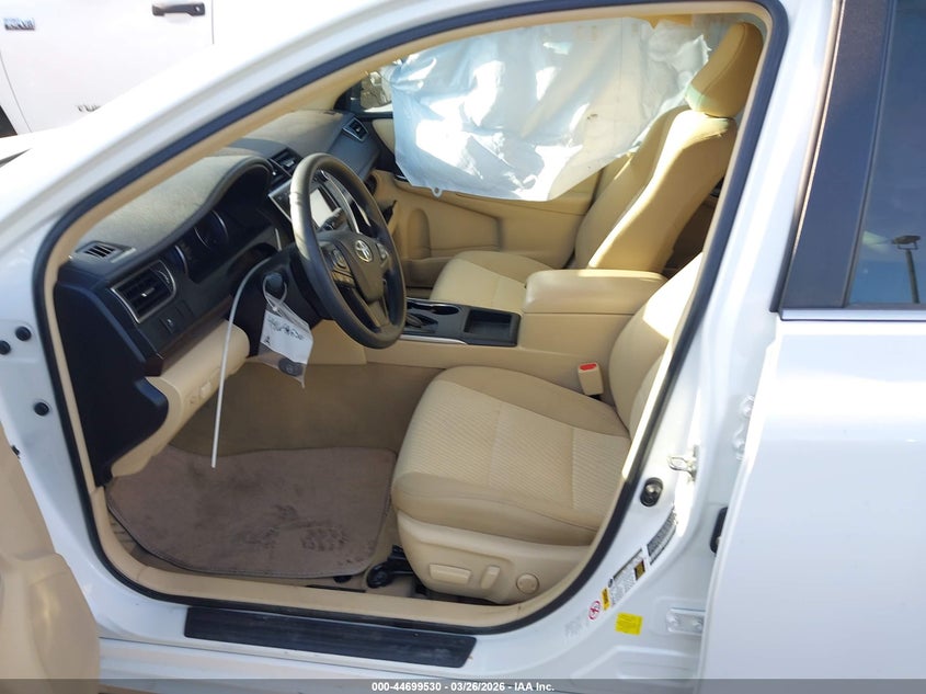 2016 Toyota Camry Le