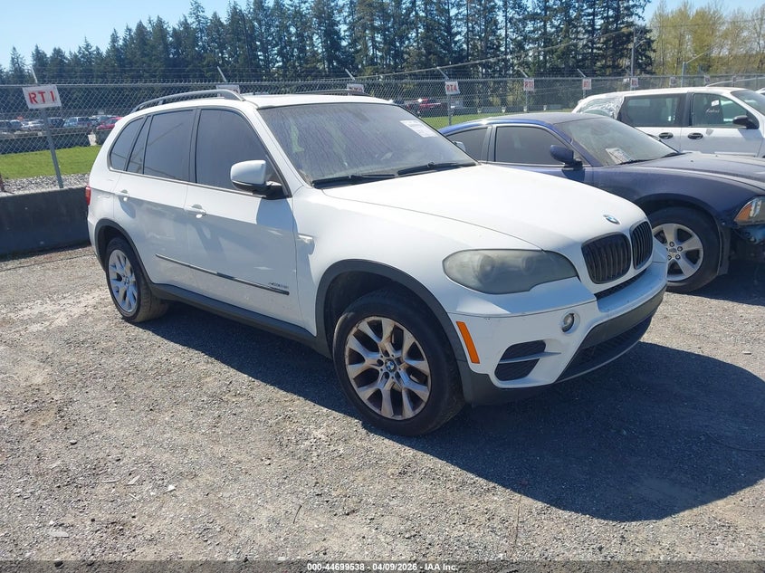 Vin: 5uxzv4c53bl740374, lot: 45196655, bmw x5 xdrive35i/xdrive35i premium/xdrive35i sport activity 2011 img_1