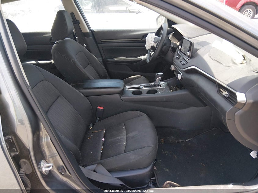 2023 Nissan Altima S Fwd