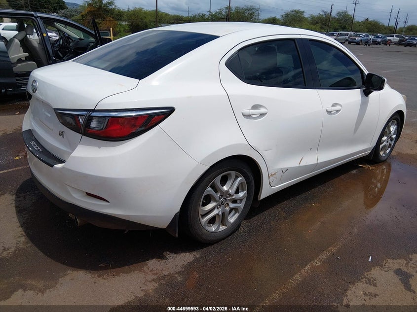2016 SCION IA auction photo 4