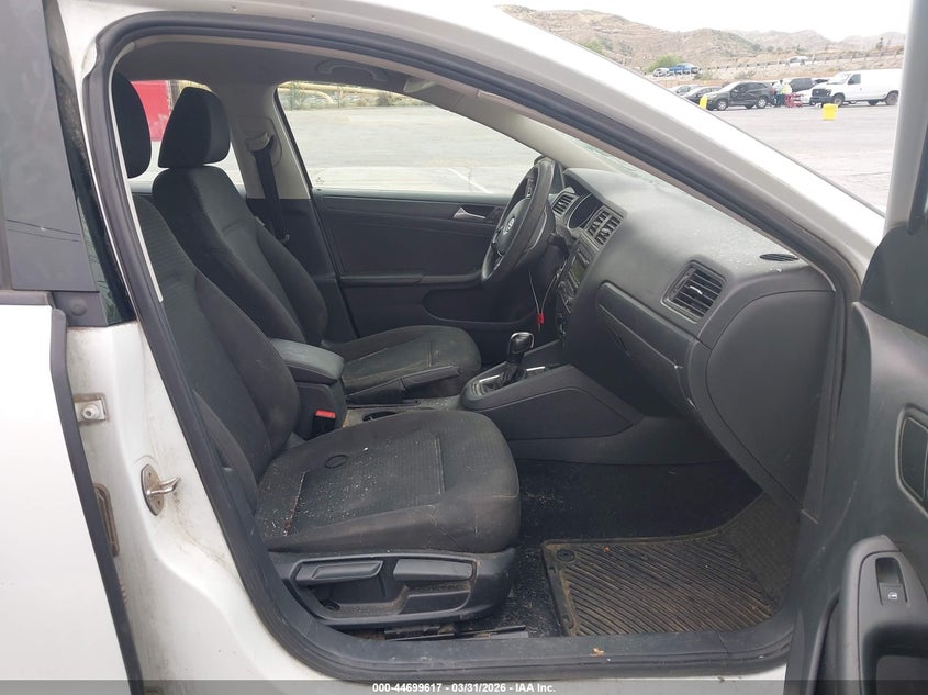 2015 Volkswagen Jetta 2.0L S