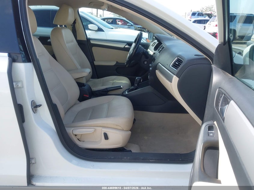 2014 Volkswagen Jetta 1.8T Se