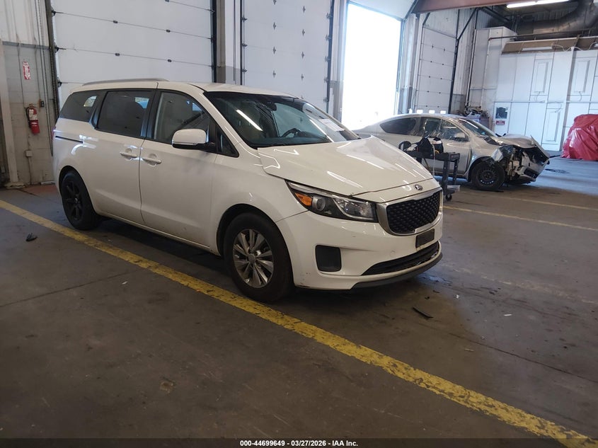 2016 KIA SEDONA LX