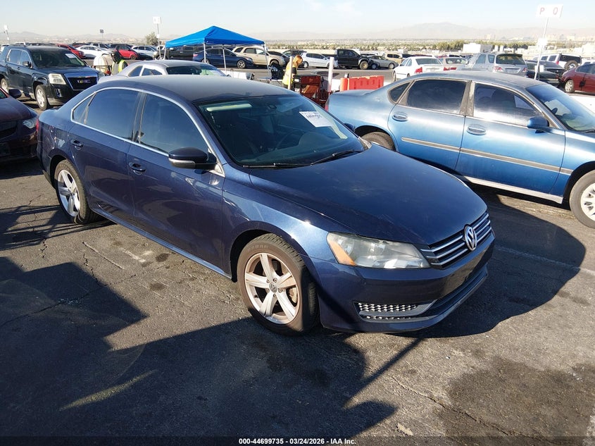 2014 Volkswagen Passat 1.8T Se