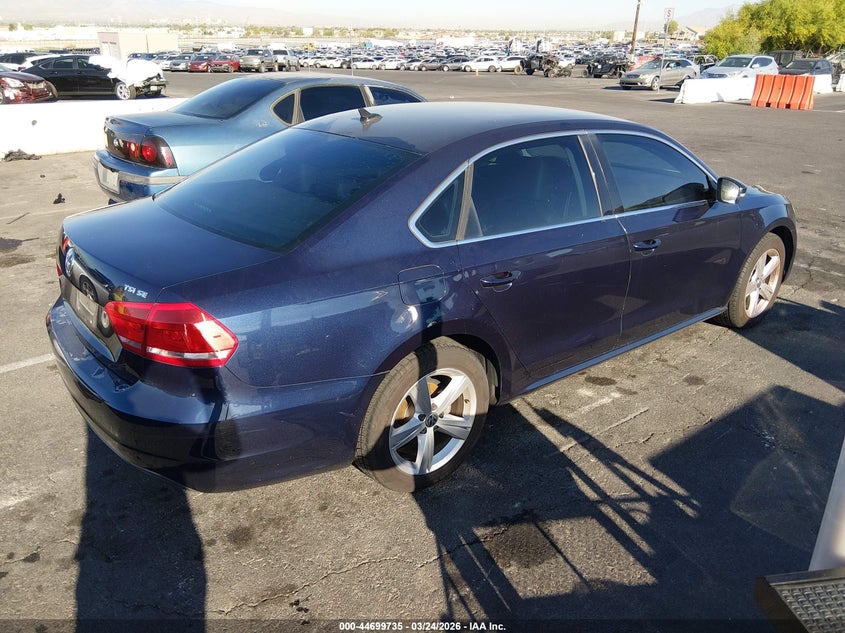 2014 Volkswagen Passat 1.8T Se