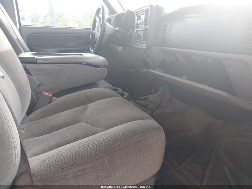 2003 GMC YUKON SPORT UTILITY VEHICLE 5.3L V-8 285HP