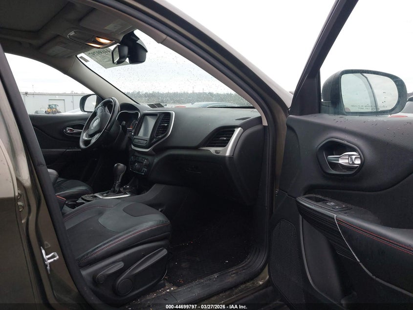 2015 Jeep Cherokee Trailhawk