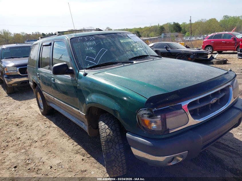 2000 Ford Explorer Xlt