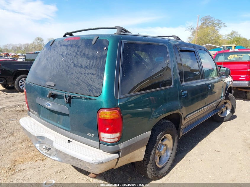 2000 Ford Explorer Xlt
