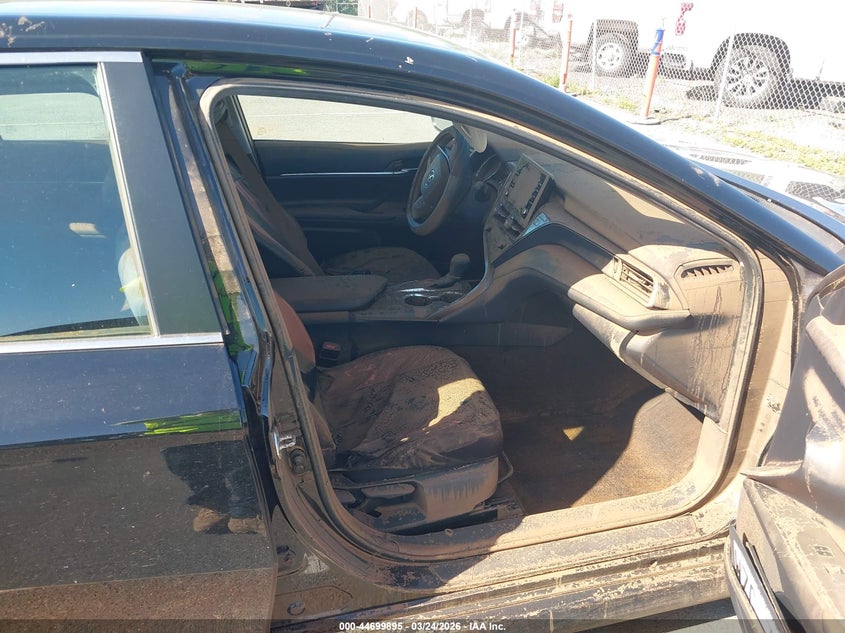 2024 TOYOTA CAMRY auction photo 5
