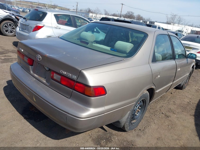 1999 Toyota Camry Le