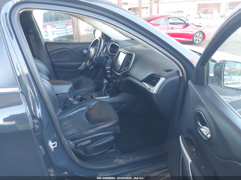 2018 Jeep Cherokee Latitude Plus Fwd