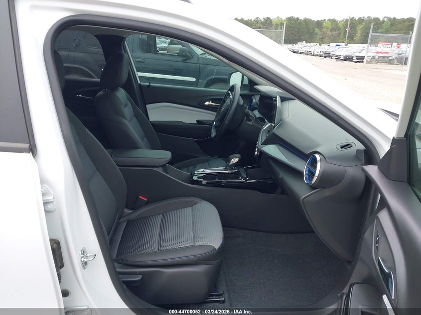 2025 Chevrolet Trax Fwd Lt