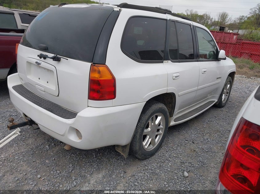 2006 GMC Envoy Denali