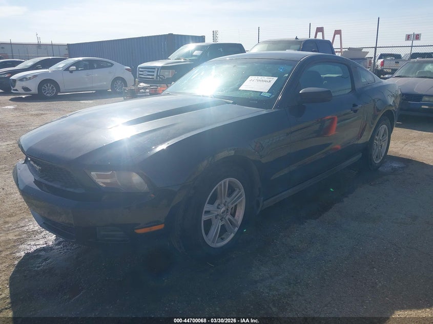 2012 Ford Mustang V6