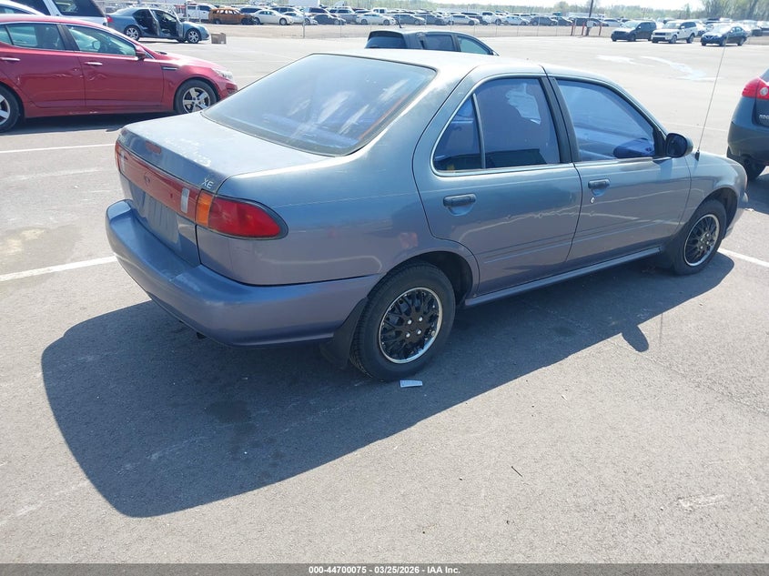 1999 Nissan Sentra Gxe/Xe