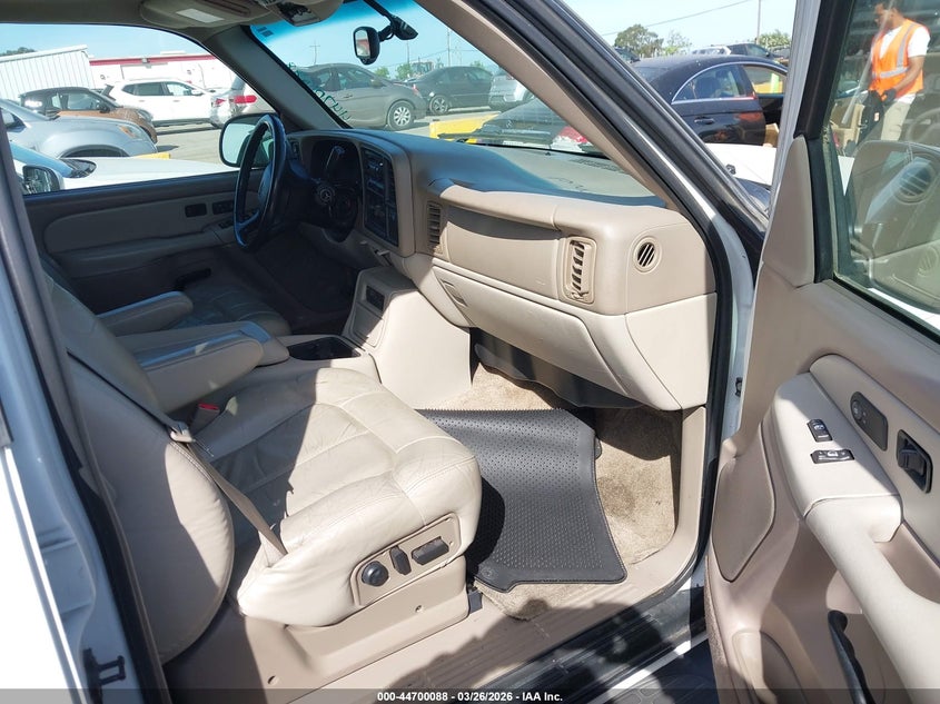 2002 Chevrolet Suburban 1500 Lt