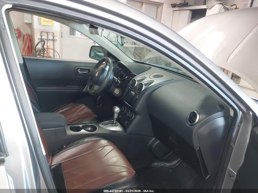 2011 Nissan Rogue S