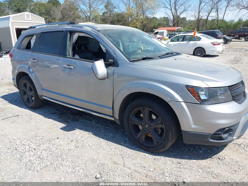 Vin: 3c4pdcgb8lt263534, lot: 45197389, dodge journey crossroad 2020 img_1